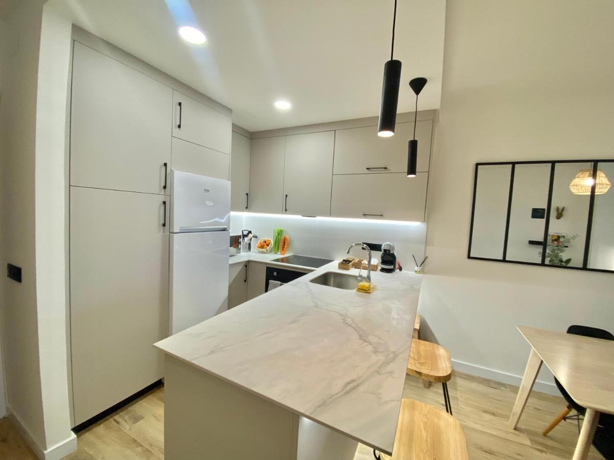 Soek Pedregalejo Seafront Holidays Homes Malaga Bagian luar foto